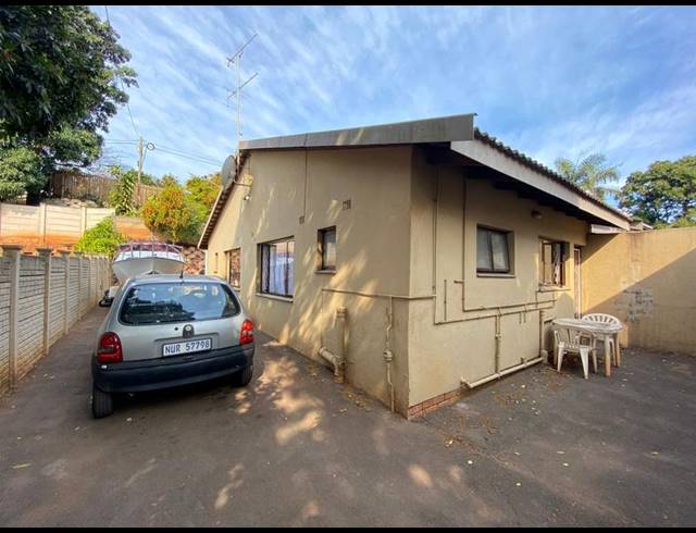 7 BEDROOM HOUSE FOR SALE IN GLEN ANIL